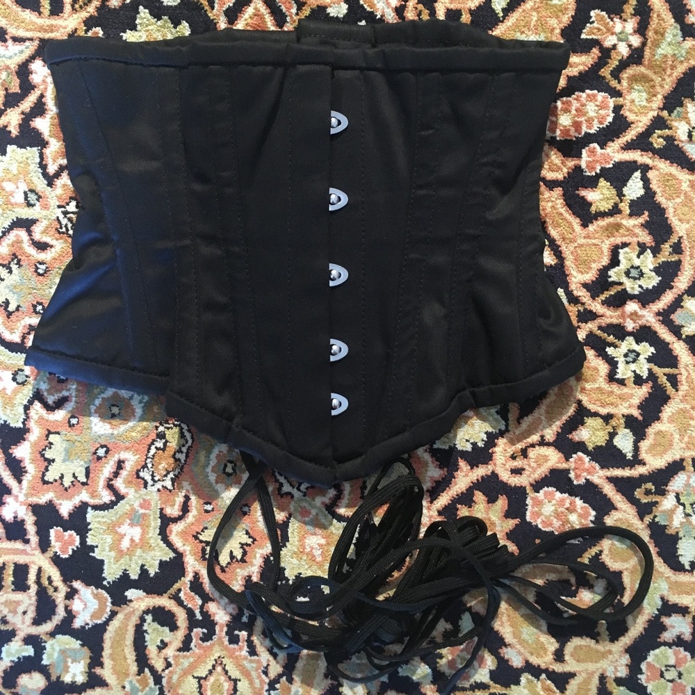Black cotton underbust corset (size 22)